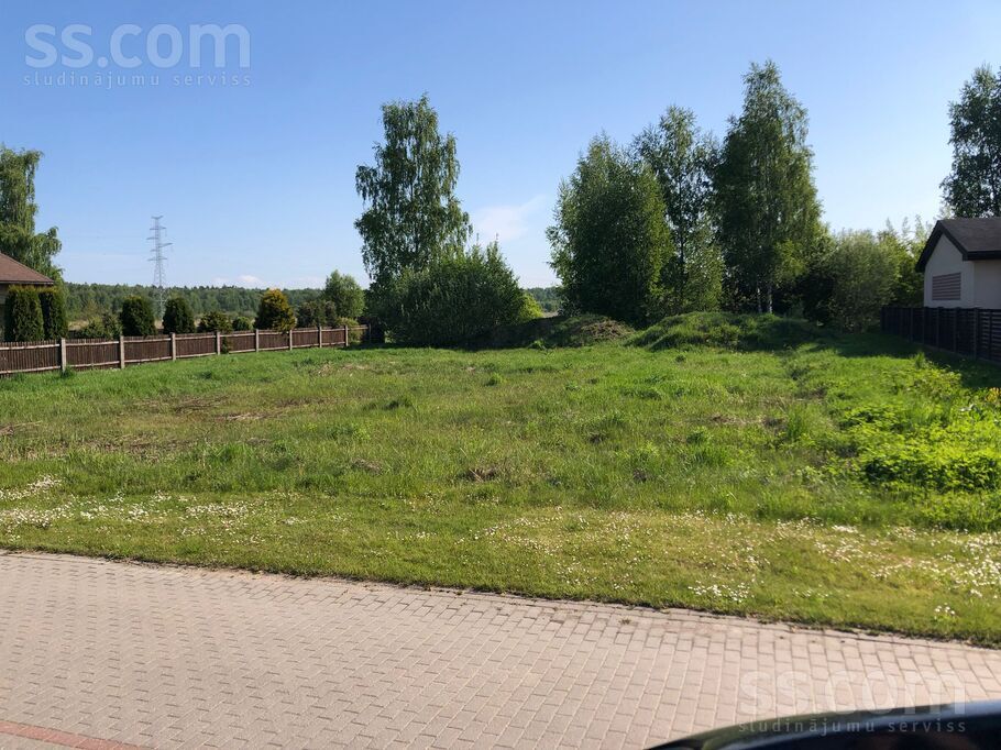 Madaru iela 5, Mežāres, Rīgas rajons, Babītes pag. — zeme