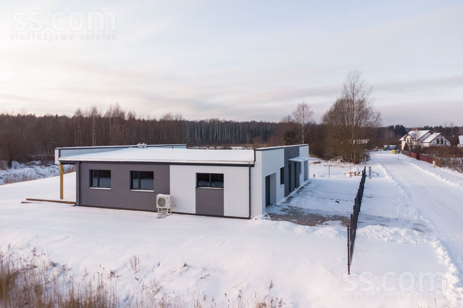 Dzirnezera iela 4a, Līči, Rīgas rajons, Stopiņu nov. — maja