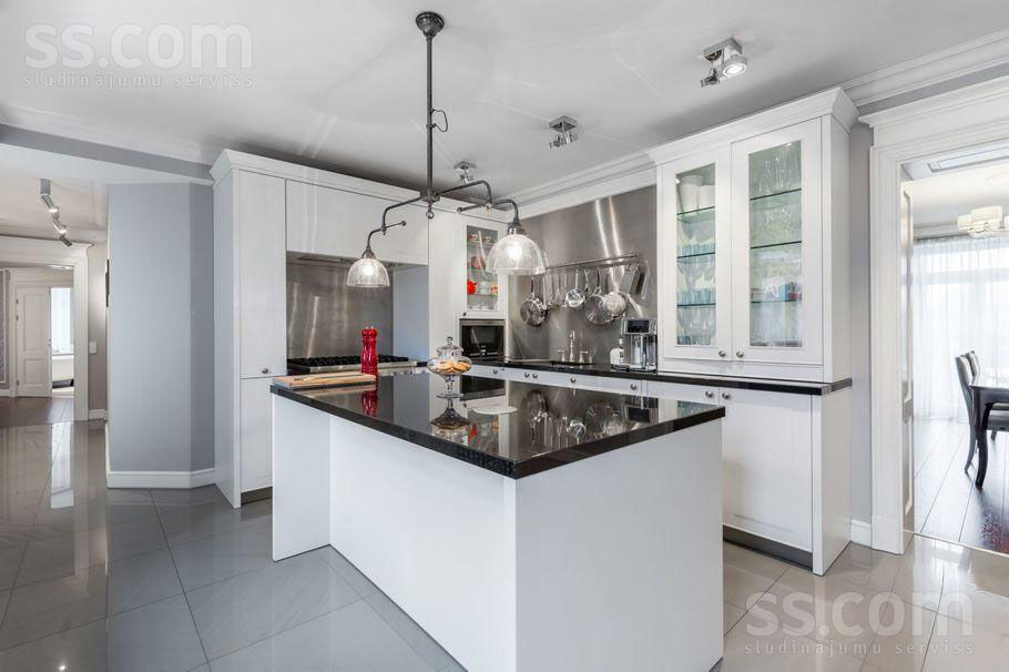 Tērbatas 38, Rīga — dzivoklis