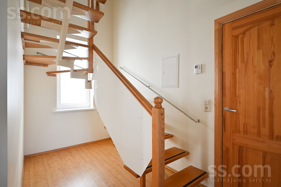 Upeņu iela 2, Rāmava, Rīgas rajons, Ķekavas pag. — maja