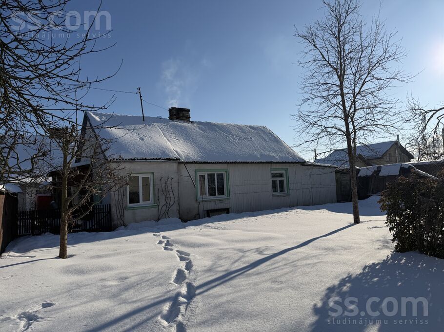 Ērgļu 3, Jelgava un raj., Jelgava — maja