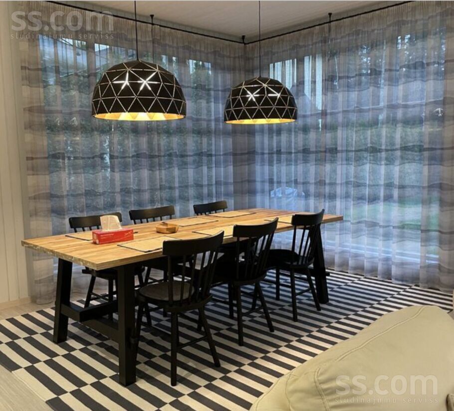 Meža prospekts 79, Jūrmala — maja