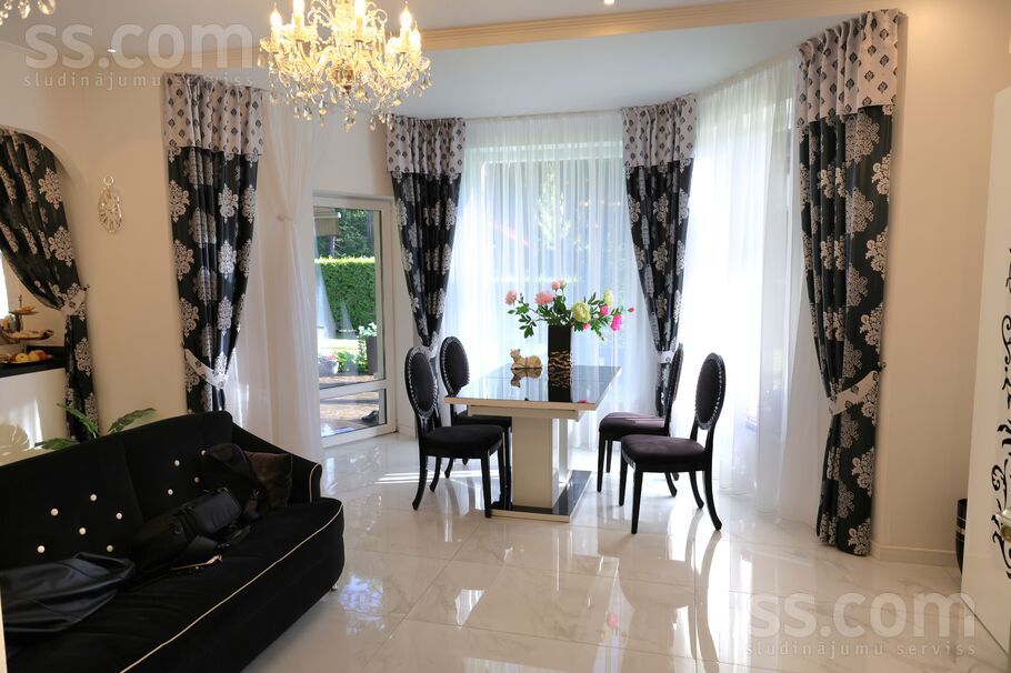 Alejas 15, Mežāres, Rīgas rajons, Babītes pag. — maja