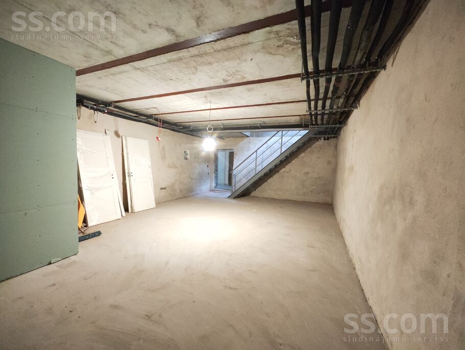 Katrīnas d. 6, Rīga, centrs — telpa