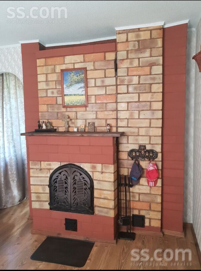 6 linia 5, Latgale, Daugavpils un raj., Līksnas pag. — maja