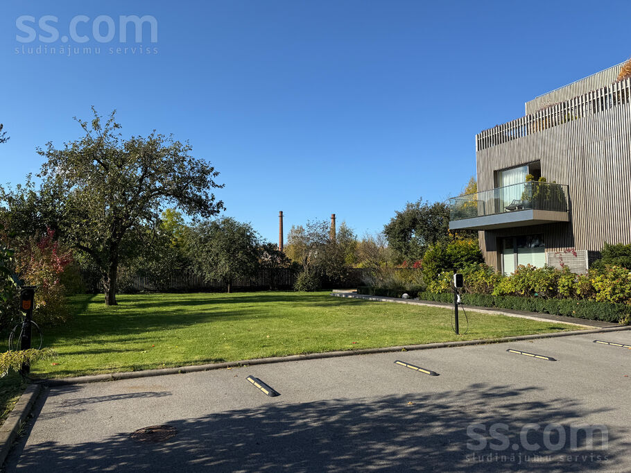 Zvejnieku 24, Rīga — dzivoklis