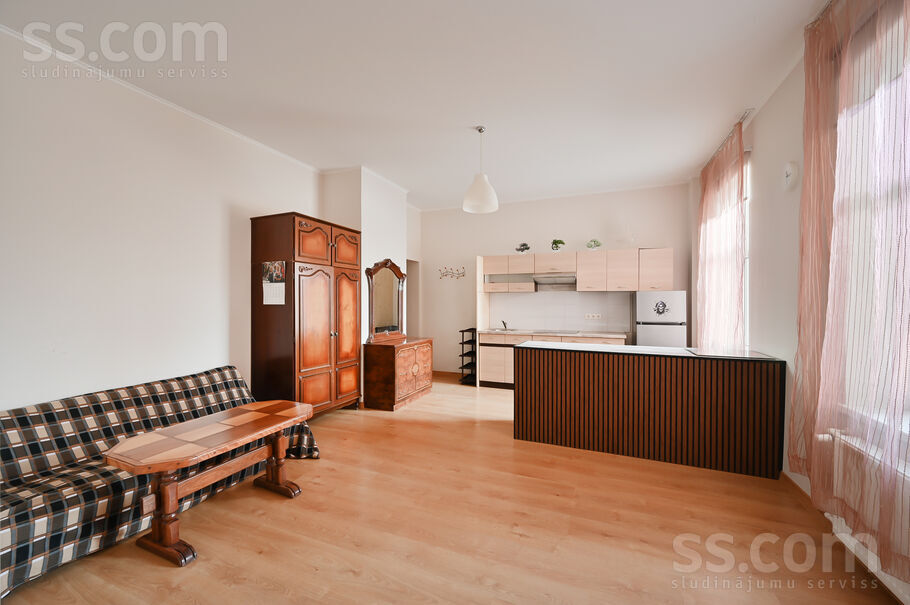 Ezera 17, Rīga — dzivoklis