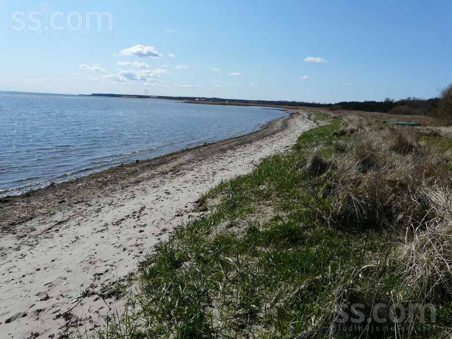 Vēju 20, Mērsrags, Talsi un raj., Mērsraga pag. — zeme