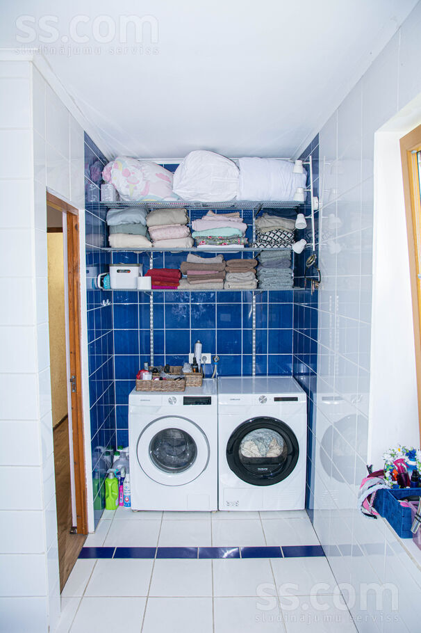 Amoliņu iela, Iecēni, Jelgava un raj., Cenu pag. — maja