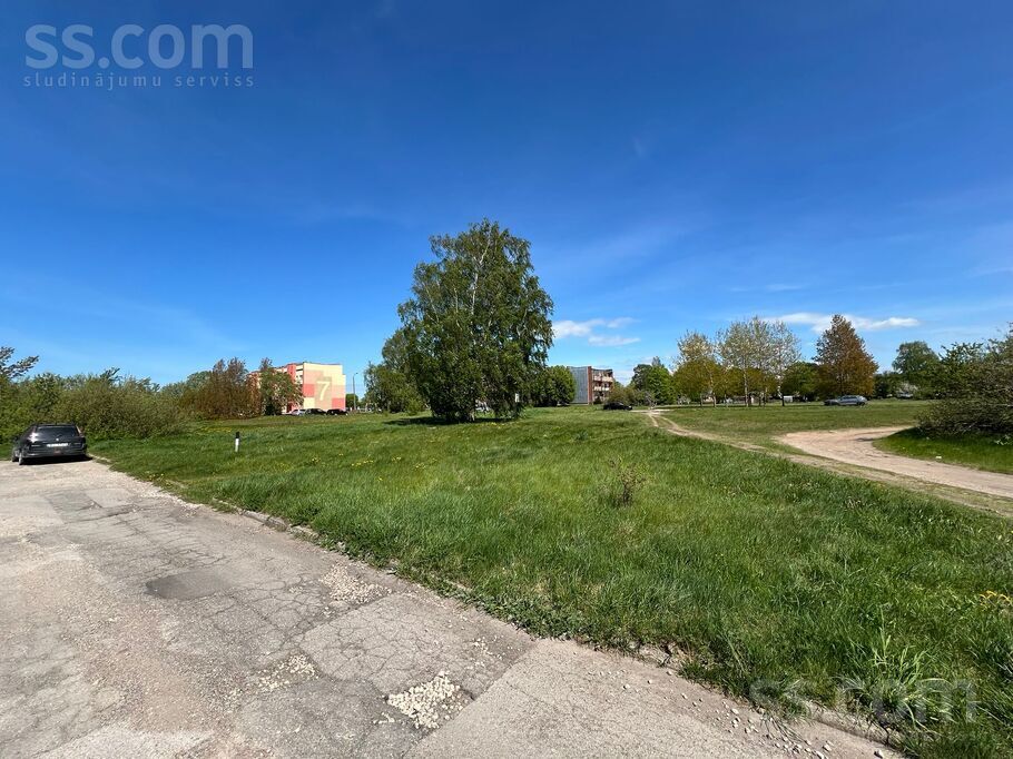 Skābāržu 9, Liepāja un raj., Grobiņa — zeme