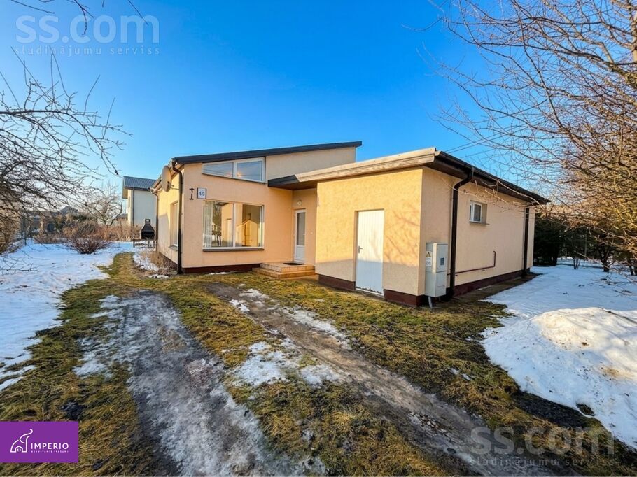 Aveņu 17, Garciems, Rīgas rajons, Carnikavas nov. — maja