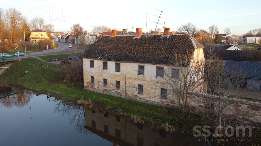 Brīvības iela 2b, Dobele un raj., Dobele — maja