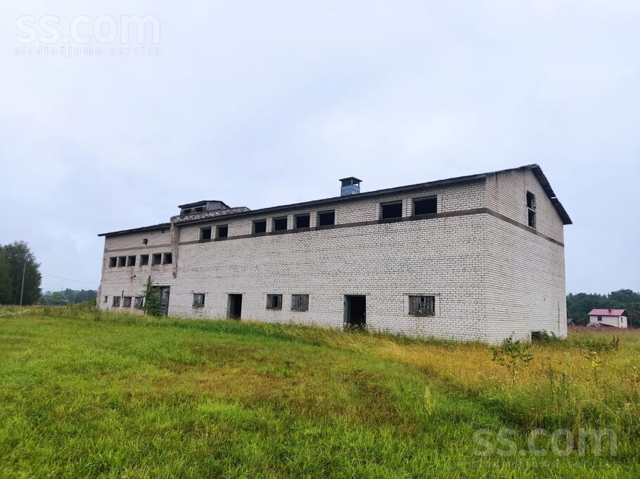 Kalna Jaunzemi, Valmiera un raj. — telpa