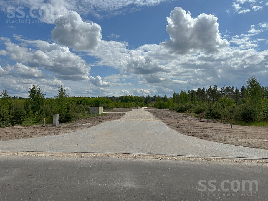 Vizmas iela, Babīte, Rīgas rajons, Babītes pag. — zeme