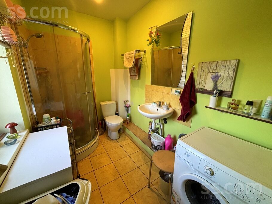 Upeņu 3, Jāņupe, Rīgas rajons, Olaines pag. — maja