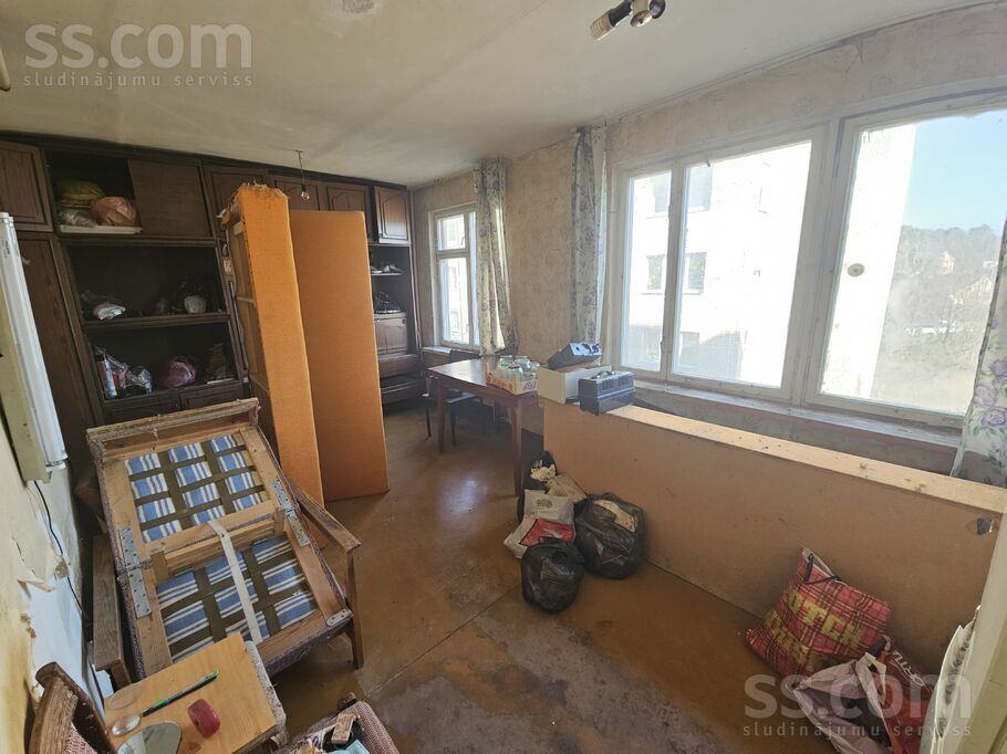 Gaismas 28, Daugavpils un raj., Daugavpils — dzivoklis