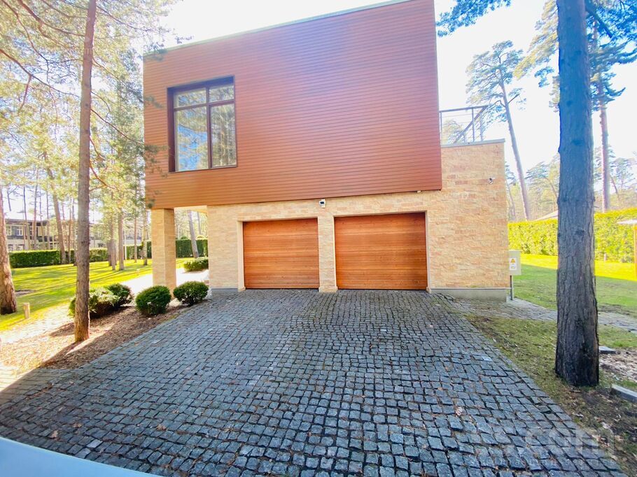 29 linia 1, Jūrmala — maja