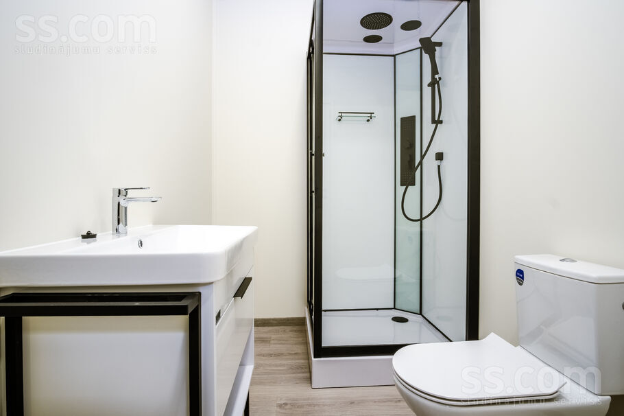 Elizabetes 24, Spilve, Rīgas rajons, Babītes pag. — maja