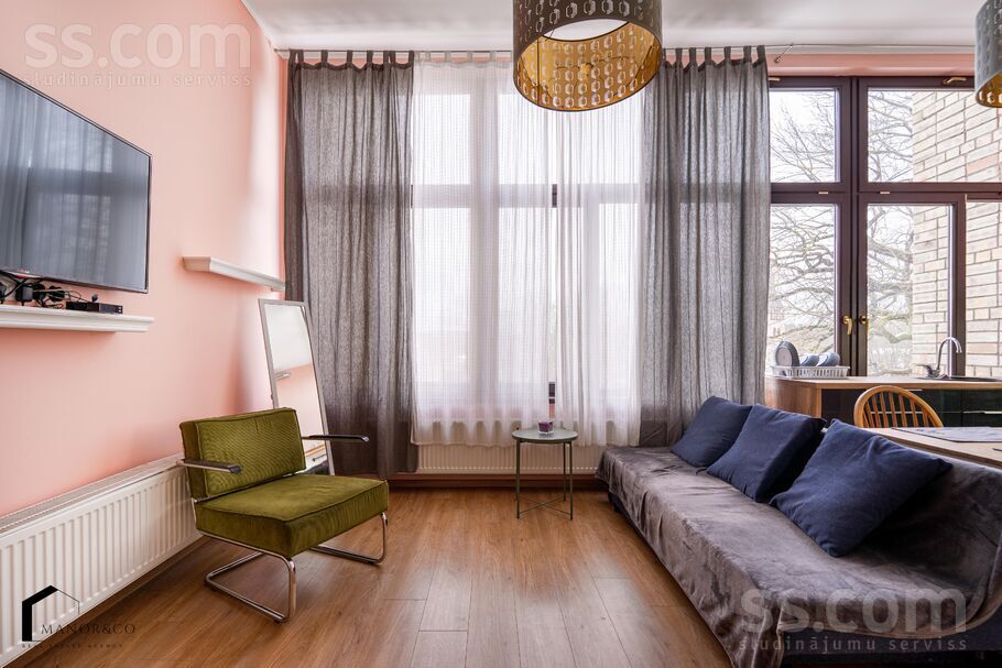 Dubultu prospekts 10, Jūrmala — dzivoklis