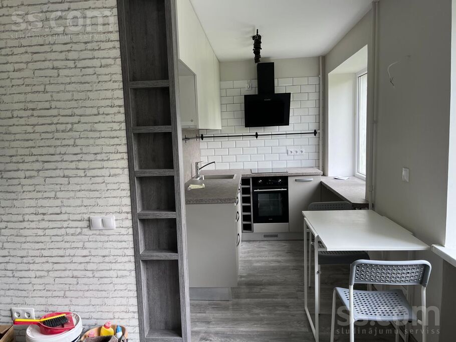 Zaļenieku 22, Rīga — dzivoklis