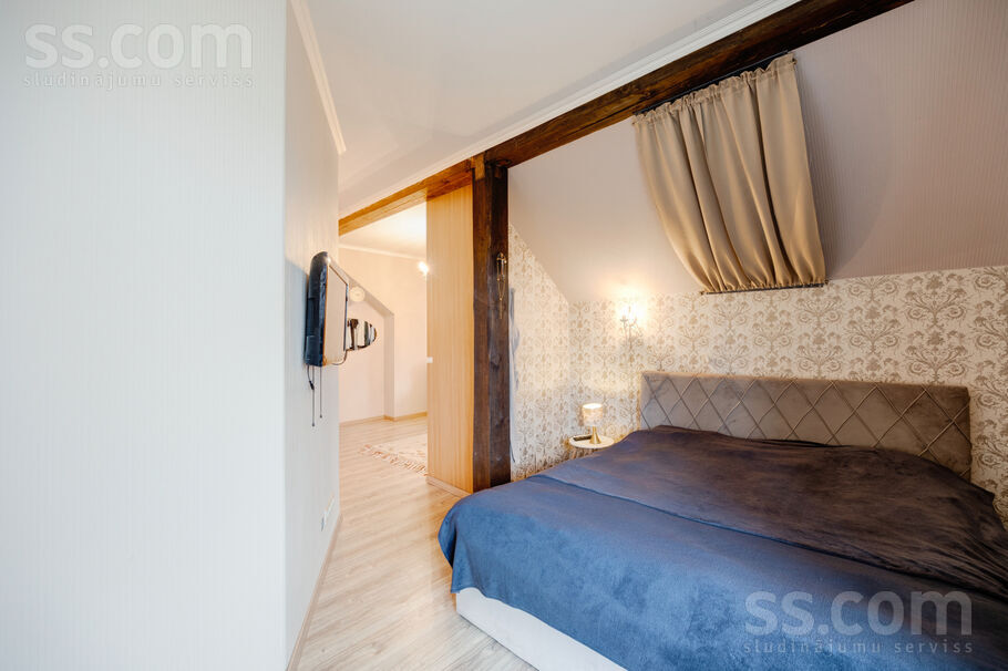 Ezeriņi mājas, Rīgas rajons, Sigulda — maja