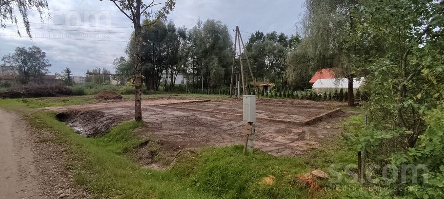 Stacijas iela 44, Ogre un raj., Lielvārde — zeme