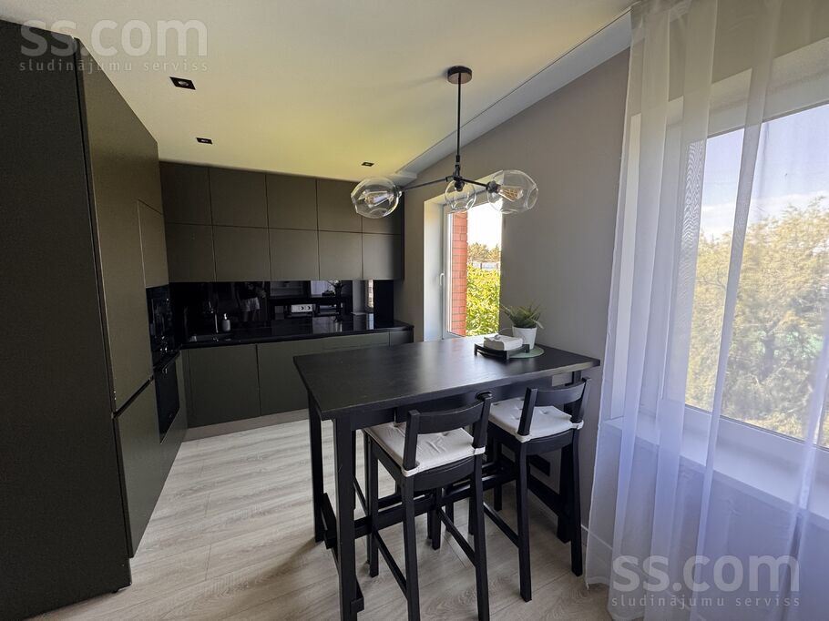 Engures iela 1, Jūrmala — dzivoklis