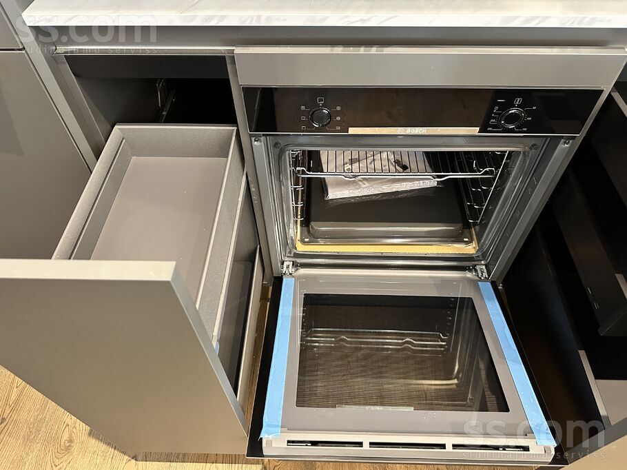 Strēlnieku 5, Rīga — dzivoklis