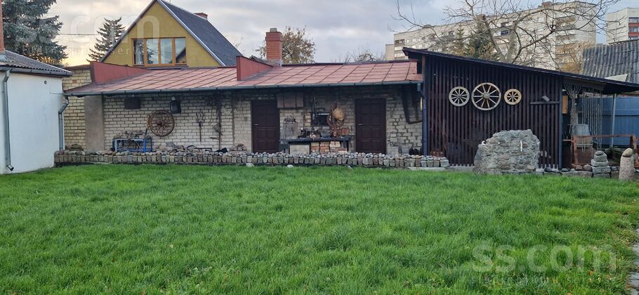 Vasaras 10, Jelgava un raj., Jelgava — maja