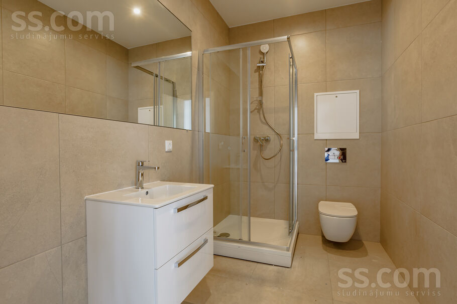 Zvaigžņu 21, Rīga — dzivoklis