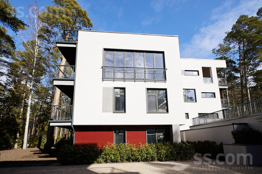 Burtnieku iela 14, Jūrmala — dzivoklis