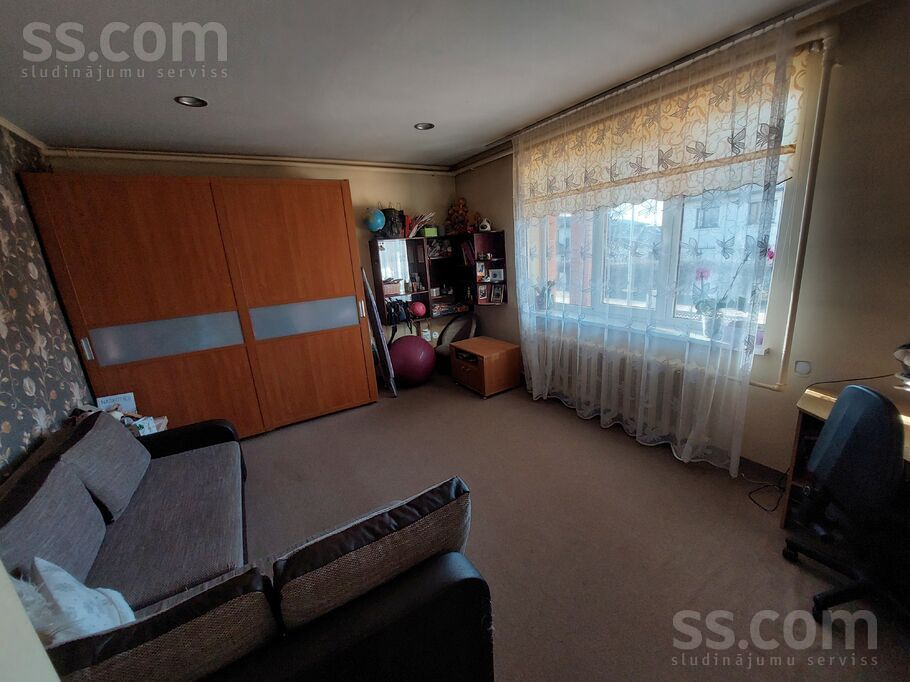 Pilātu iela 24, Valmiera un raj., Valmiera — maja