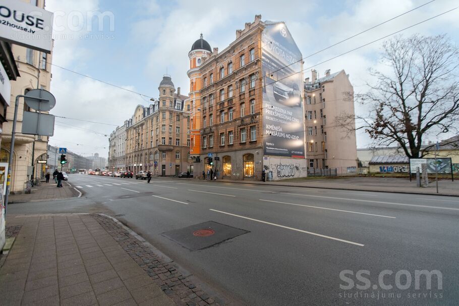 Brīvības 105, Rīga — dzivoklis