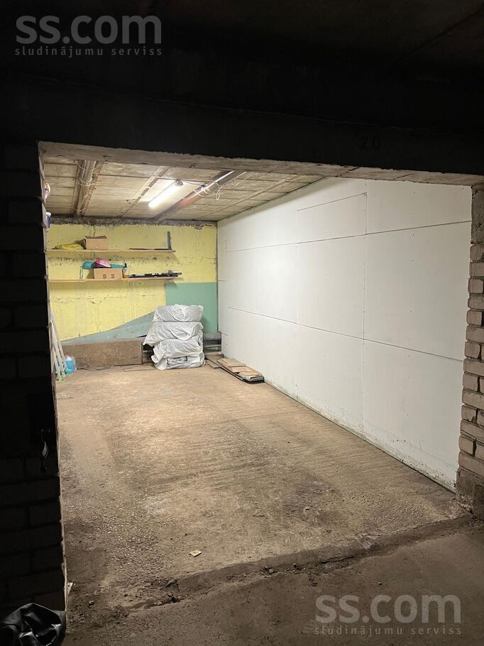 Praulienas 1, Rīga, Pļavnieki — telpa