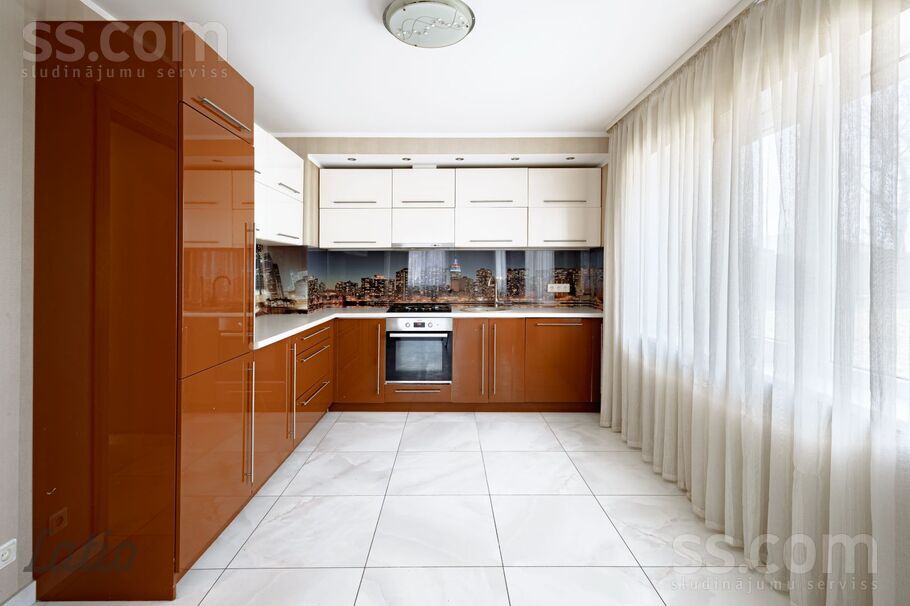 Romas 1a, Jelgava un raj., Jelgava — maja