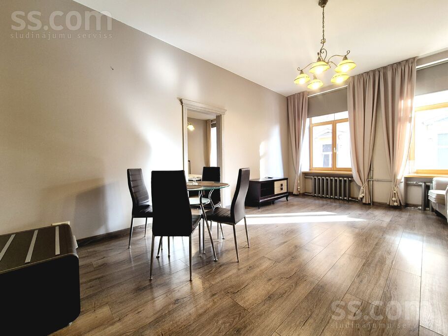 Aspazijas bulv. 30, Rīga — dzivoklis