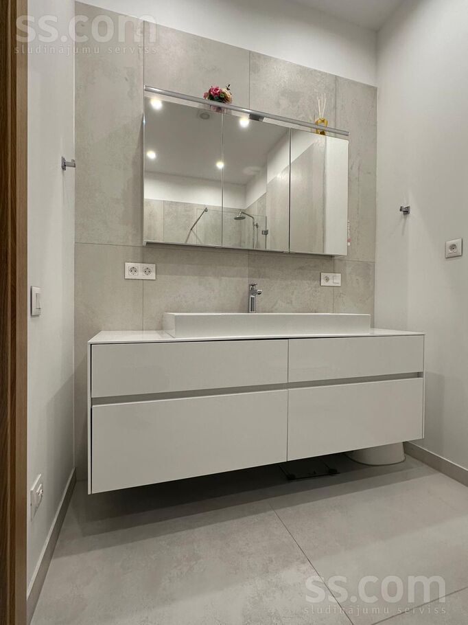 Asaru prospekts 57, Jūrmala — dzivoklis