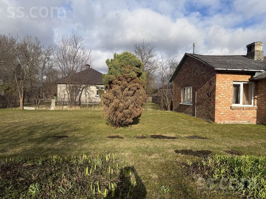 Smislu 19, Jelgava un raj., Jelgava — maja