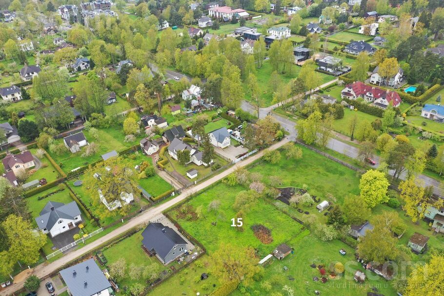 Tālivalža 15, Jūrmala — zeme