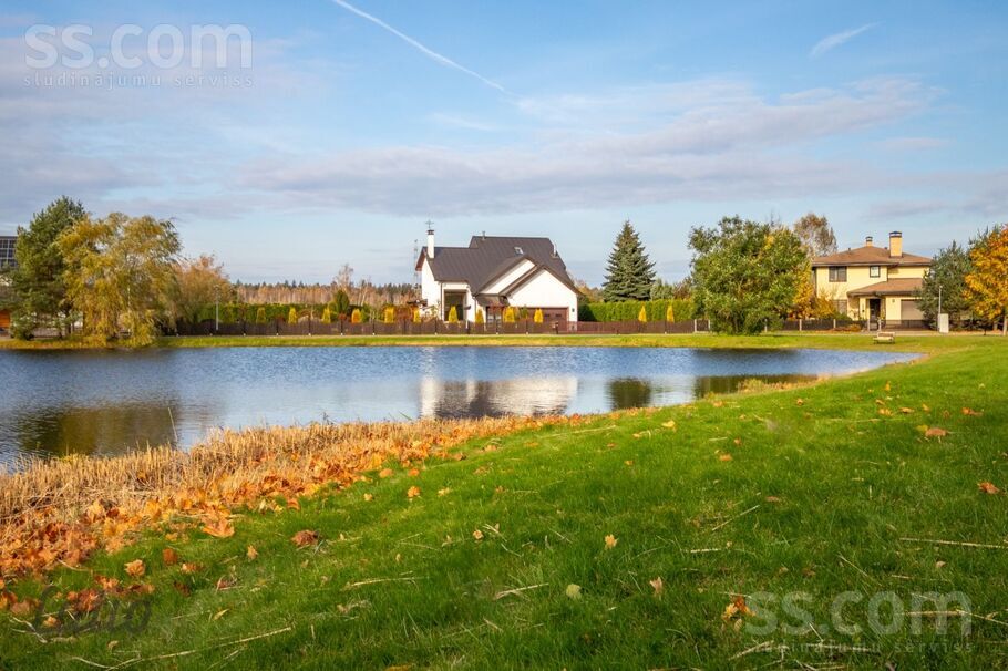 Ošu 20, Mežāres, Babītes pag. — maja