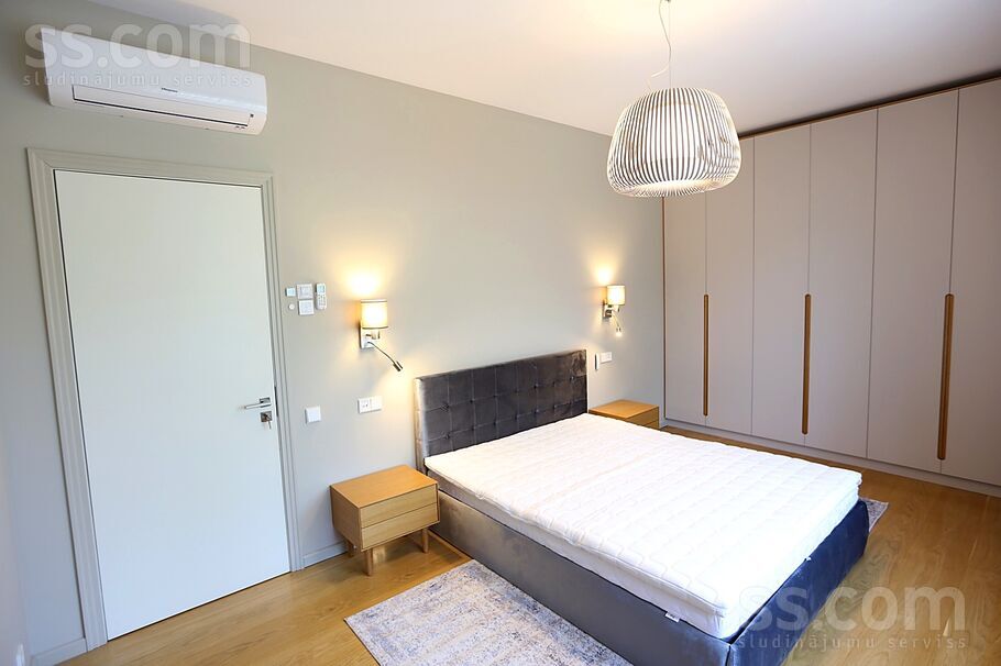 Zvejnieku 24, Rīga — dzivoklis