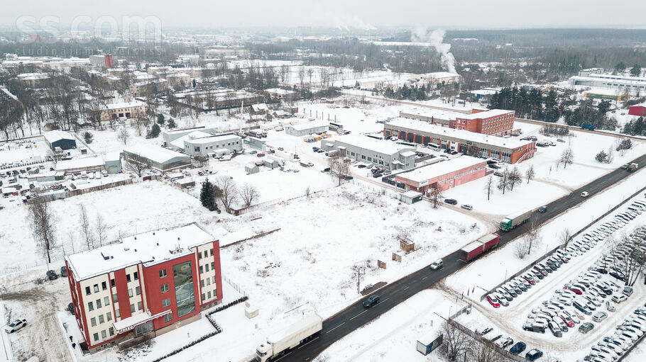 Granīta 1, Rīga — zeme