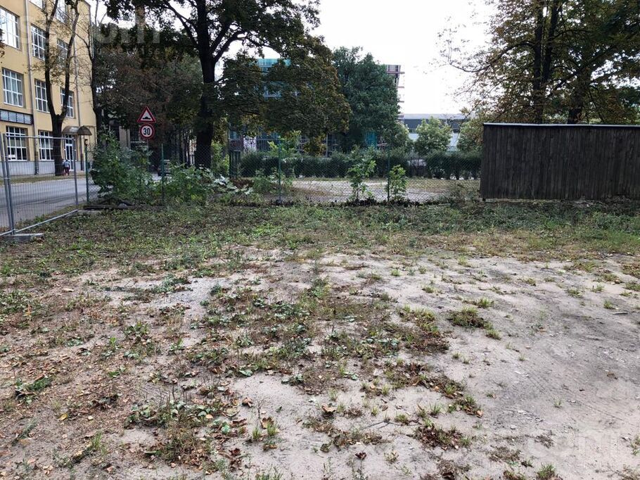 Brīvības gatve 212a, Rīga — maja