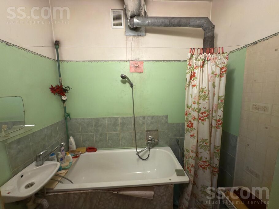 Priežu 9, Gardene, Dobele un raj., Auru pag. — dzivoklis