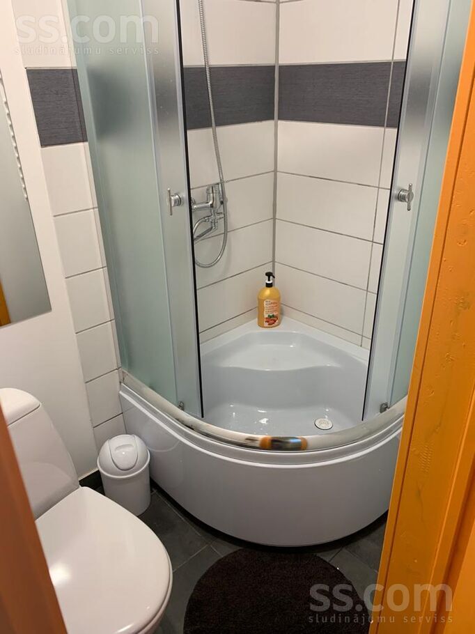 Kr. Valdemāra iela 23, Ventspils un raj., Ventspils — maja