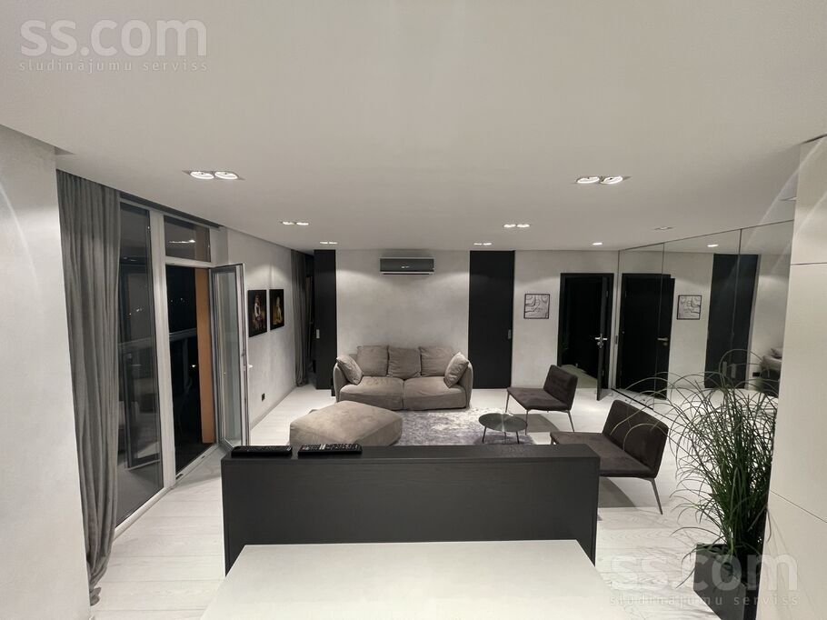 Zemgala gatve 80, Rīga — dzivoklis