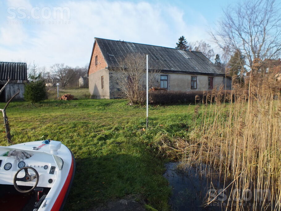 Liepu 16, Talsi un raj., Valdemārpils — maja