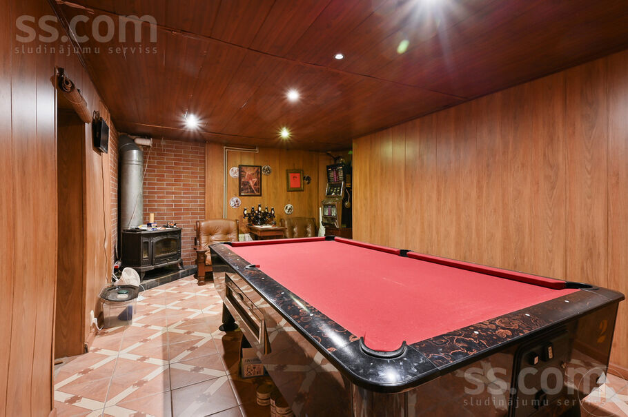 Rītupes 27, Rīga — maja