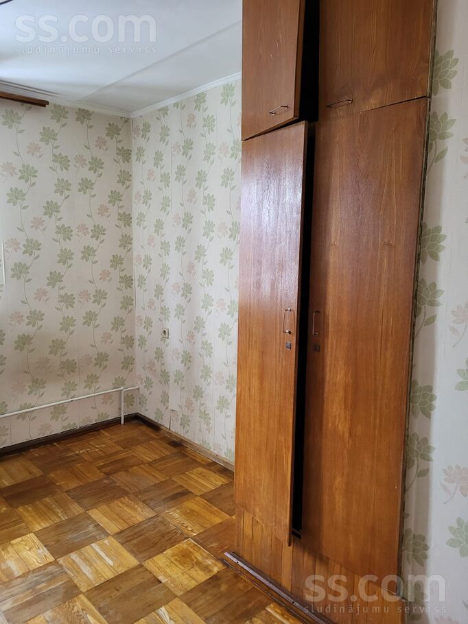 Viestura laukums 3, Valmiermuiža, Valmiera un raj., Valmieras pag. — dzivoklis