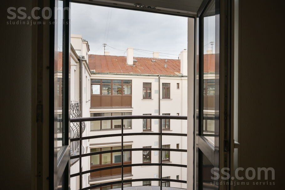 Skolas 30, Rīga — dzivoklis